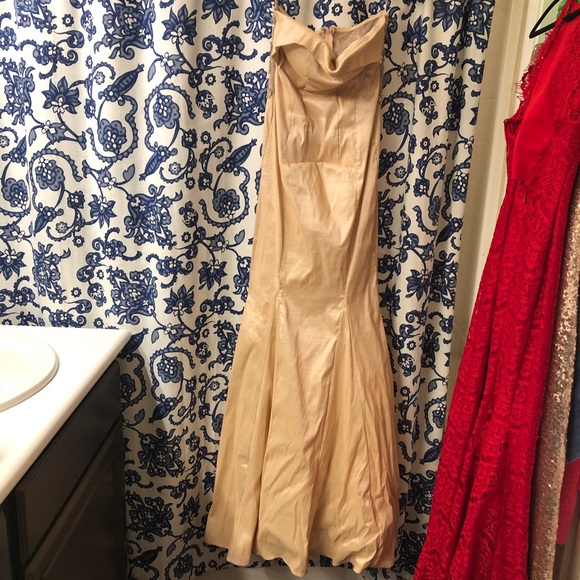 Mermaid style dress - Picture 5 of 5